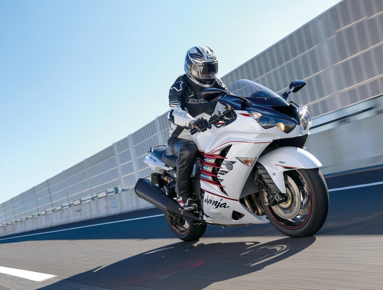 画像2: あふれるトルクを活かす懐の深い走りは色褪せない