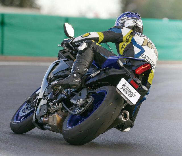 画像1: スーパースポーツ用の公道タイヤとして優秀!