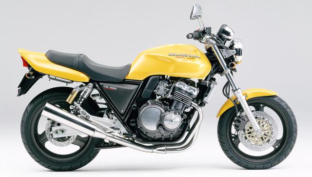 画像: 1992年3月に登場した初代CB400 SUPER FOUR