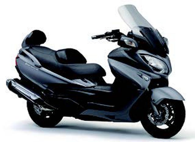 画像: ●水冷4ストDOHC4バルブ並列2気筒●638cc●50PS/7000rpm●6.1kg-m/5000rpm●277kg●120/70R15・160/60R14●111万3000円