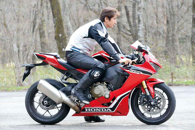 画像2: モデルチェンジしても「乗りやすさ」は常に健在。スロットルバイワイヤ、ABS、トラコンの高い精度が貢献している