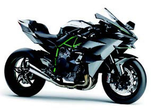 画像: ●水冷4ストDOHC4バルブ並列4気筒スーパーチャージャー●998cc●310PS(ラムエア加圧時:326PS)/14000rpm●16.8㎏-m/12500rpm●216kg●120/600R17・190/650R17●540万円