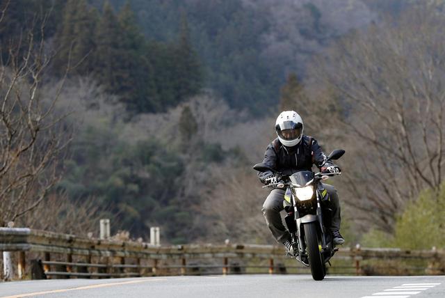 画像1: きっとYZF-R1より街で注目を浴びるMT-25