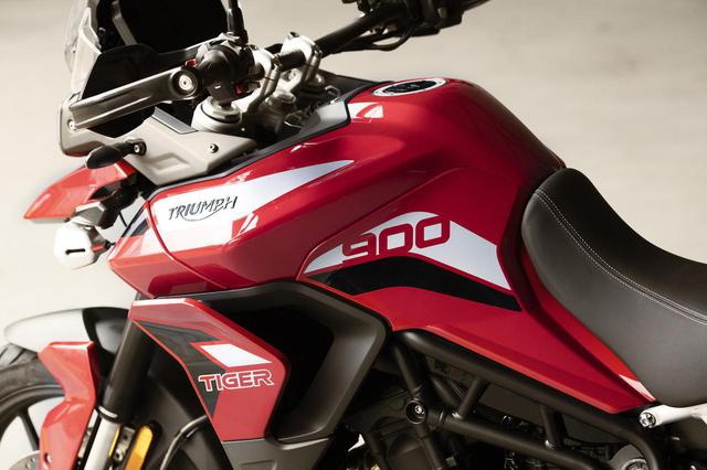 画像1: 【新車】トライアンフの新型ミドルアドベンチャー「タイガー900」シリーズの価格と発売時期が発表!