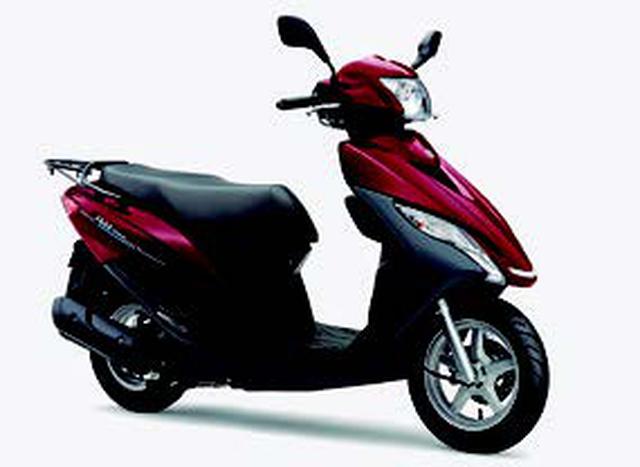 画像: ●空冷4ストOHC2バルブ単気筒●124cc●9.4PS/7000rpm●1.0kg-m/6000rpm●109kg●90/90-12・100/90-10●22万1400円