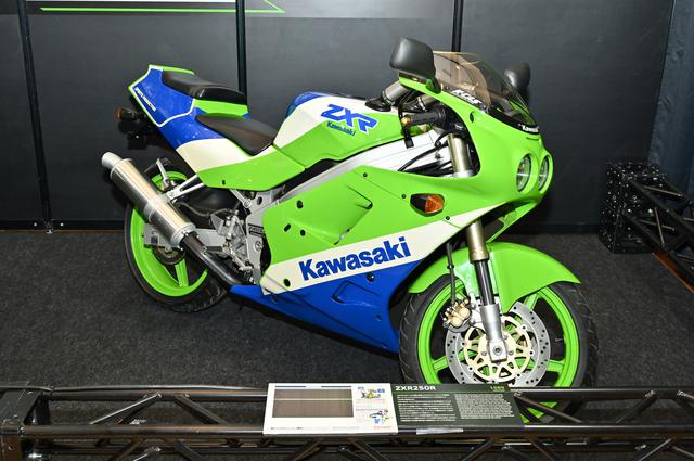 画像: ZXR250R(1989)