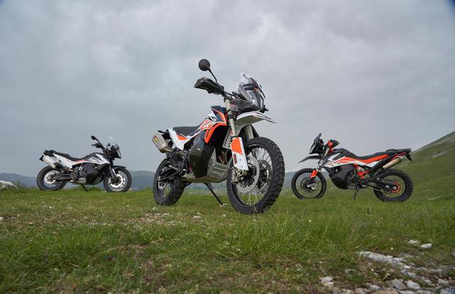画像1: KTM 790 ADV「R」の“ラリー仕様”限定車が登場!