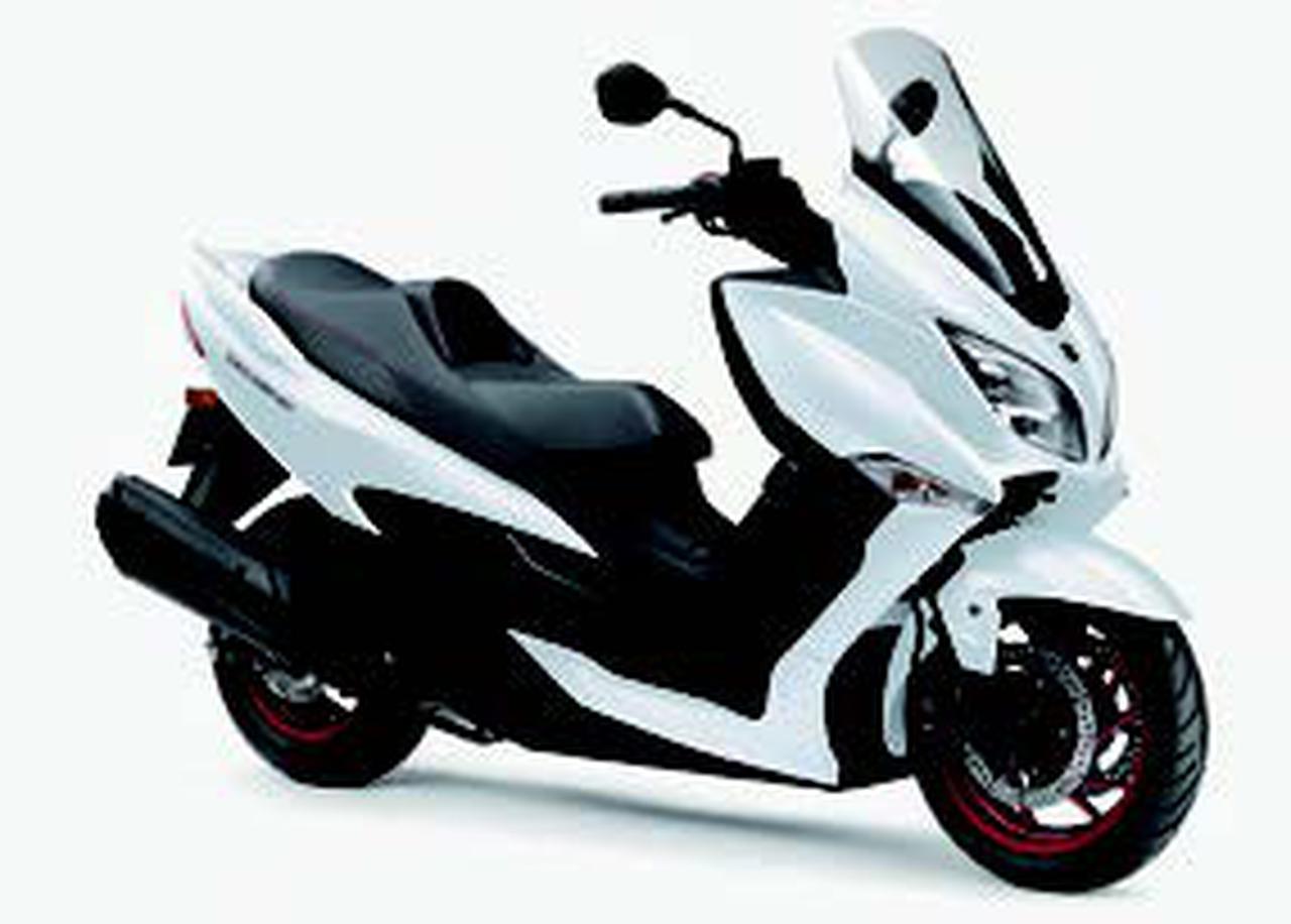 スズキ バーグマン400 2018 年 9月 - 日本バイク100年史アルバムの続き