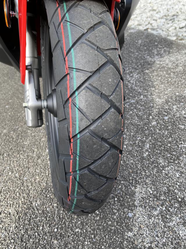画像: PCX150タイヤサイズ(前・後)/100/80-14・120/70-14 ADV150タイヤサイズ(前・後)/110/80-14・130/70-13