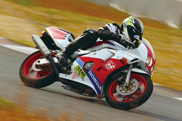 画像: Honda CBR250RR