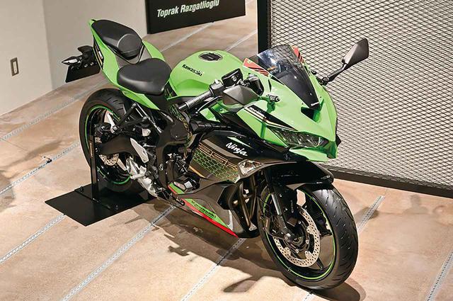 画像: KAWASAKI Ninja ZX-25R