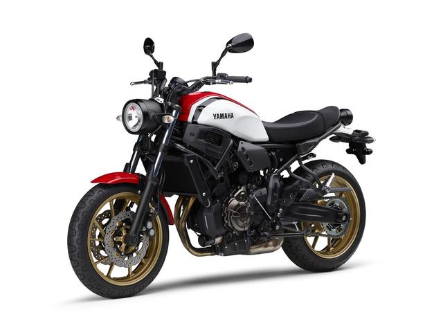 画像2: 【速報】ヤマハ「XSR700 ABS」がマイナーチェンジ! 1980年代のスポーツモデルをイメージした新色が登場