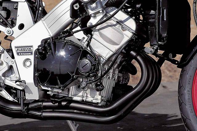 画像: 45PS/15000rpm、2.6㎏-m/11500rpm