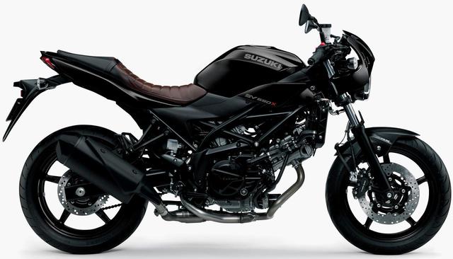 画像: スズキ「SV650X ABS」2020年モデルと2019年モデルの比較写真