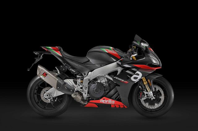画像1: RSV4 1100 Factory(2020)車両価格:297万円(税込)受注開始日:2020年3月20日 ボディーカラー:レーサー