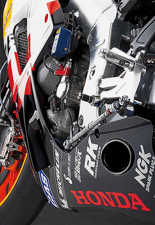 画像11: HONDA RC211V(2006)を徹底解剖する