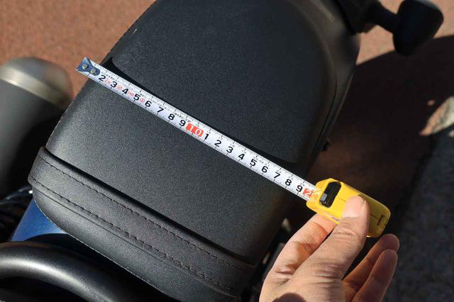 画像: 横幅は約18cm。