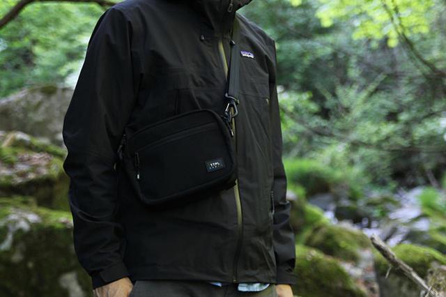 画像: オプションの「Topcase strap」は税別580円。 ttploffice.com