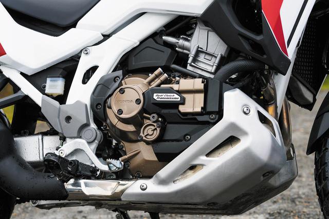 画像: 排気量を上げながら、旧型よりも2.2kgの軽量化(DCTモデル比)を果たした新型エンジンを搭載。