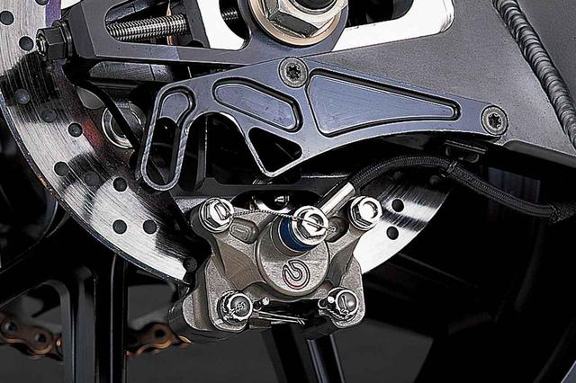 画像6: 990cc最終型のYZR-M1を徹底解剖
