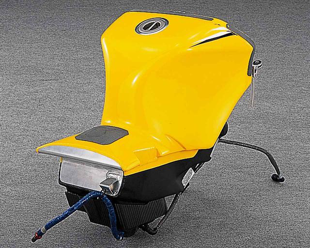 画像4: 990cc最終型のYZR-M1を徹底解剖