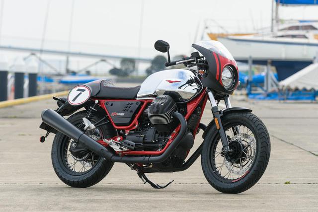 画像1: 記念モデル、MOTO GUZZI「V7Ⅲ RACER 10th ANNIVERSARY」