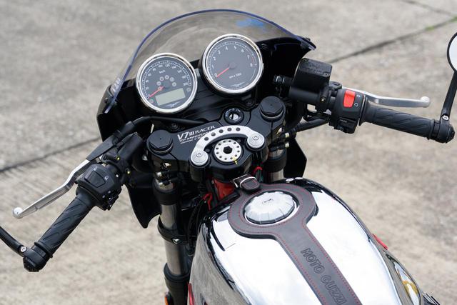 画像2: 記念モデル、MOTO GUZZI「V7Ⅲ RACER 10th ANNIVERSARY」