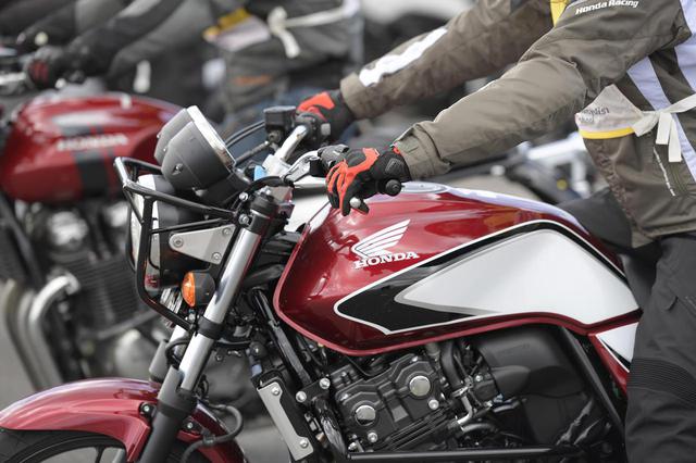 画像2: Honda CB400 SUPER FOUR 主なスペック・価格