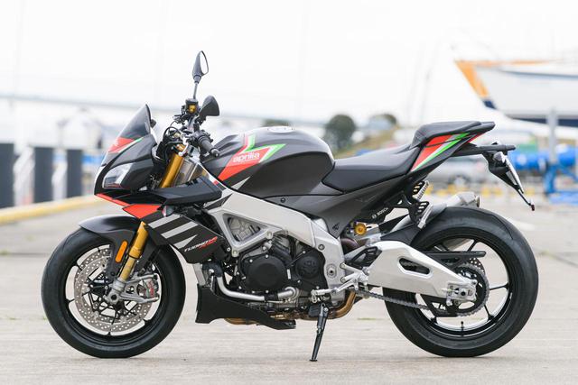 画像3: さぁ!出発のためにキャンプ用品をバイクに積むよー\(^o^)/