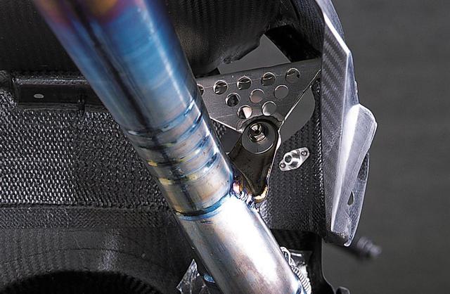 画像10: 【MotoGP創成期】SUZUKI GSV-R(2006)徹底解剖<No.03>「990㏄時代最後の2006年型GSV-R」