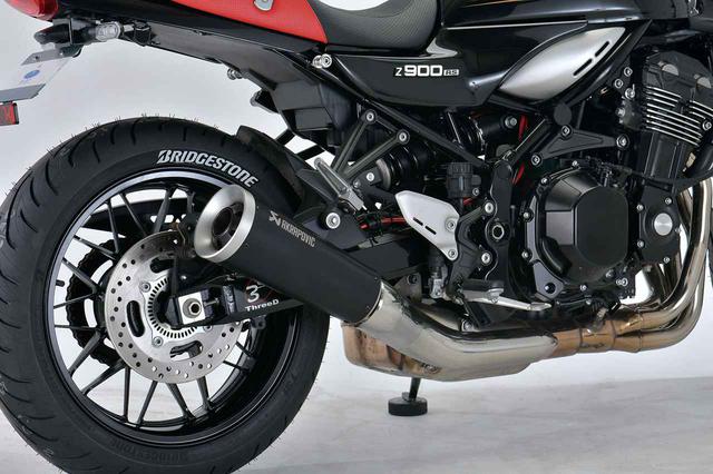 画像: AKRAPOVIC スリップオンライン チタン ブラック JMCA 税別:107,000円 plotonlinestore.com