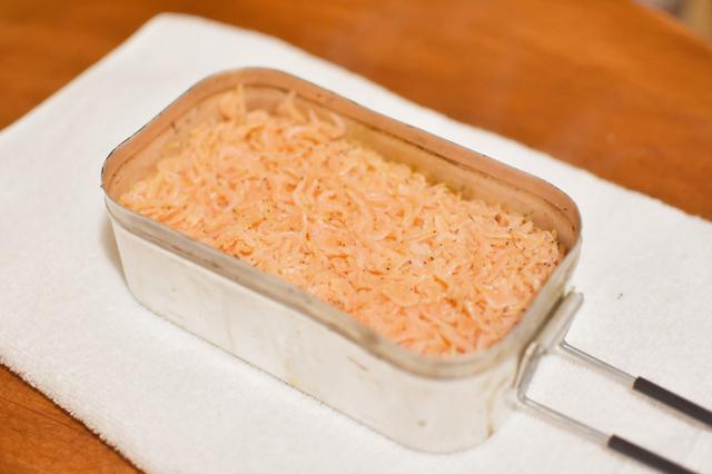 画像: で、こんな感じ。隙間多いわりにひっくり返しても意外とこぼれないのよね。
