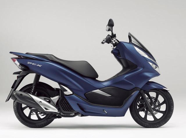 画像: マットイオンブルーメタリック(2020年5月31日までの期間受注限定)