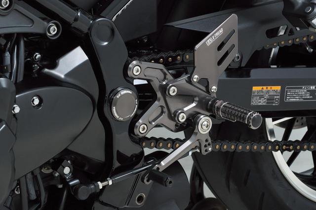 画像: ステップキットのX-TREADは6万6500円でラインナップされている。
