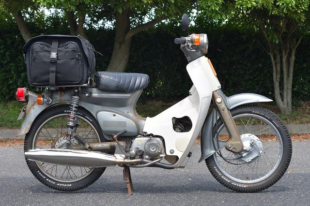 画像: SUPER CUB90+IGAYAキャンプツーリングシートバッグ(50L)