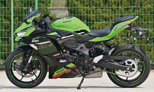 画像: カワサキ「Ninja ZX-25R」は、2グレード用意されるかも?