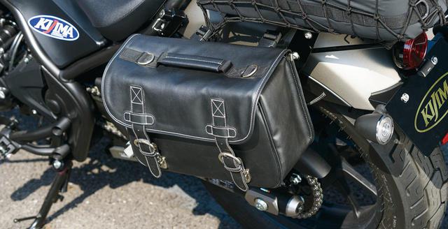 画像: シングルサイドバッグM 税別11,000円 容量:約10L・カラー:ブラック・サイズ:高さ220×横幅320×奥行130mm