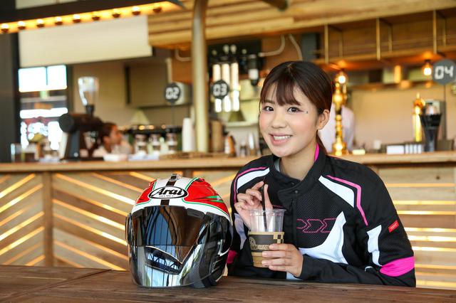画像4: 梅本まどか × スズキ「KATANA」 足つき性もチェック!【オートバイ女子部のフォトアルバム】