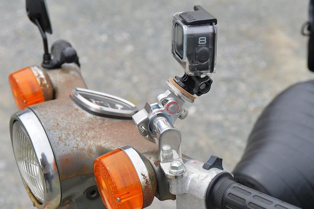 画像: 愛用しているRAMMOUNTSのパーツを忘れてGoProを装着できなかったので、急遽購入。棒とクランプ。なかなか良いぞ。