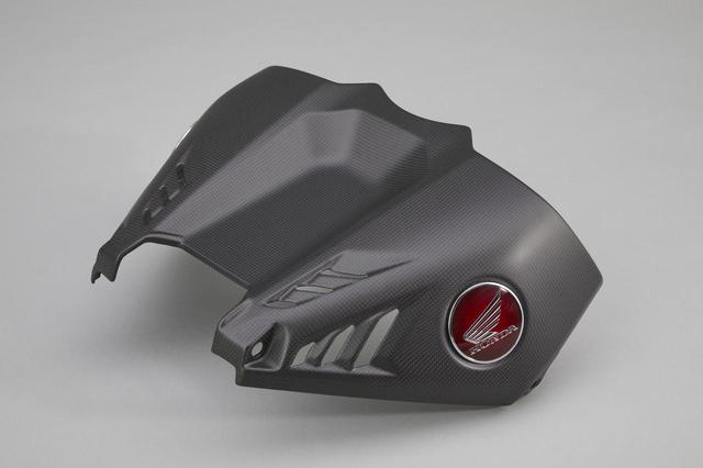 画像4: CBR1000RR-Rにドライカーボン外装を装着したら激進化! ホンダが純正アクセサリーパーツを追加ラインナップ