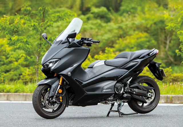 画像: YAMAHA TMAX560 TECH MAX ABS 総排気量:561cc 最高出力:48PS/7500rpm/最大トルク:5.7㎏-m/5250rpm 発売日:2020年5月8日 メーカー希望小売価格:税込141万9000円(スタンダードモデルのTMAX560 ABSは、税込127万6000円)
