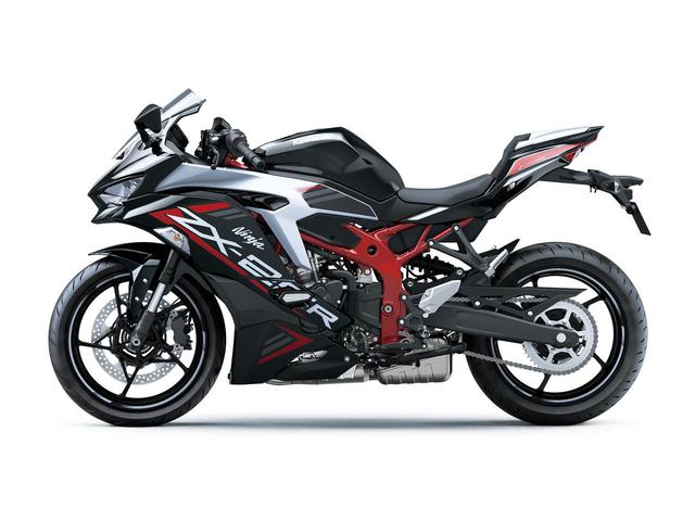 画像5: 【速報】カワサキ「Ninja ZX-25R」国内仕様車の価格・発売日・スペック・カラーバリエーションが決定!