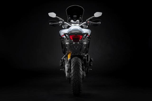 画像2: 【新車】ドゥカティ「ムルティストラーダ950 S」にMotoGPマシンからヒントを得たグラフィック”GPホワイト“カラーが登場!