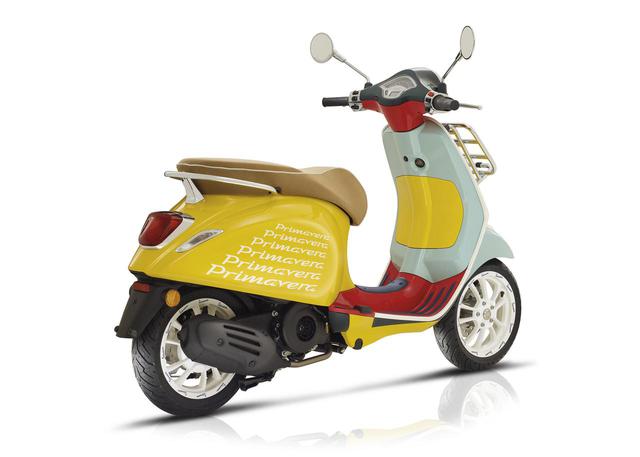 画像1: 【新車】ベスパ「プリマベーラ」に新鋭のアメリカ人デザイナーとコラボした特別限定車「プリマベーラ・ショーン・ワザースプーン」が登場!