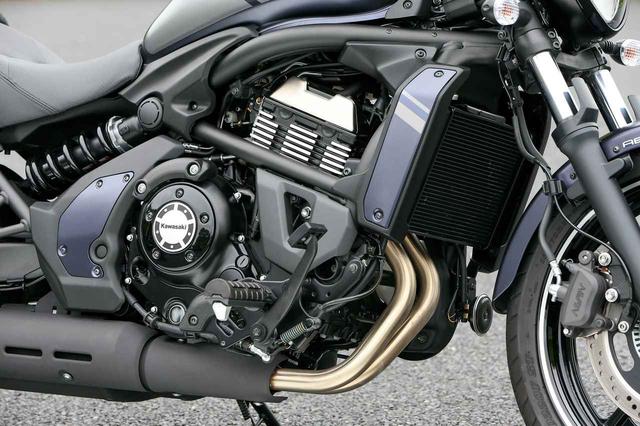 画像: Z650やニンジャ650と同系統のDOHCパラレルツイン。クルーザー向けの設定ではあるが、高回転域で見せる伸びやかな表情が魅力。