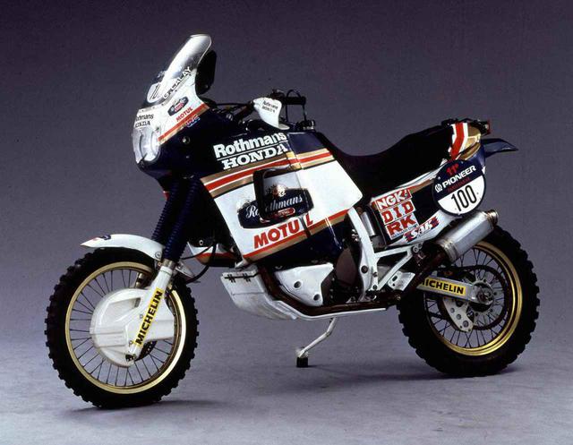 画像: NXR750(1989) www.honda.co.jp