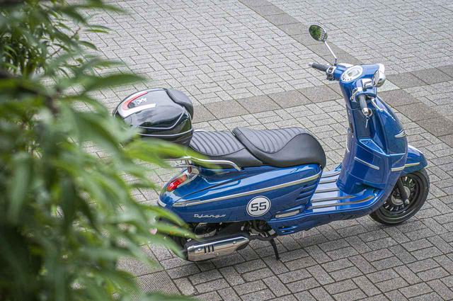 画像: 「ジャンゴ 125 スポーツツーリング ABS」※写真はディープオーシャンブルー(サテンチェリーレッドもあります)