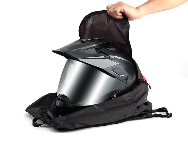画像3: これぞライダーのためのエコバッグ! ヘルメットも収納できて畳めばシート下に納まるリュックをドッペルギャンガーが開発
