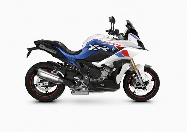 画像: S1000XR。これは欧州仕様の新色、2021年モデルです。