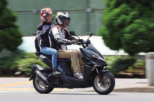 画像: SYM「DRG BT」タンデム(2人乗り)チェック